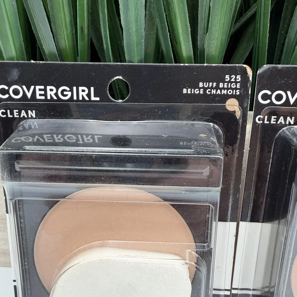 (2) COVERGIRL Clean Powder Foundation For Normal Skin #525 BUFF BEIGE